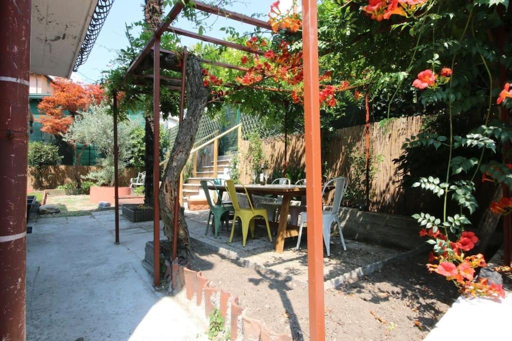 Cozy Modern Apt W Free Parking Bbq & Fully Equipped Villa Como Eksteriør billede